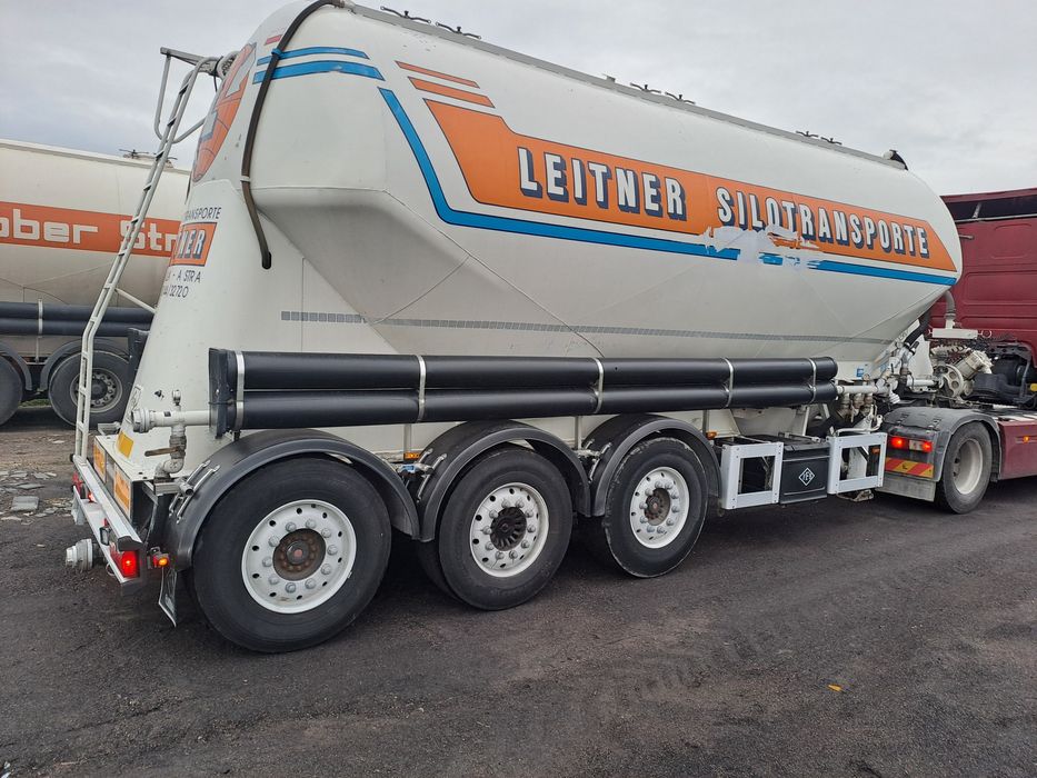 Feldbinder 35m3 2001 rok cementonaczepa spitzer omeps kassbohrer