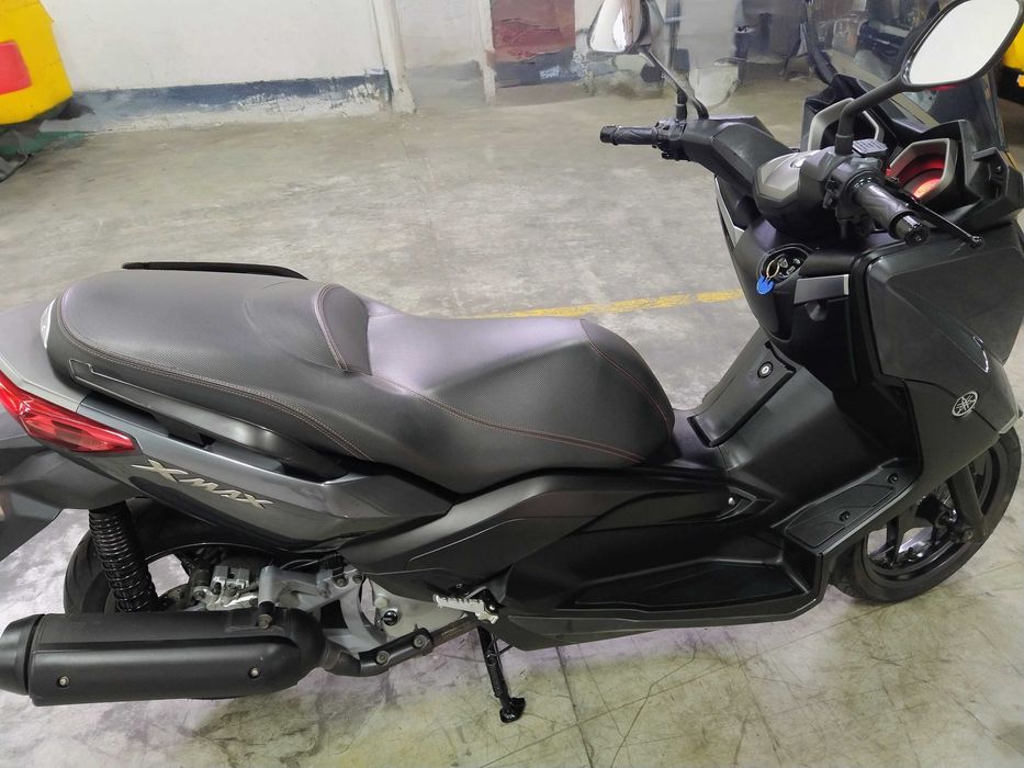 Moto Yamaha X Max 125