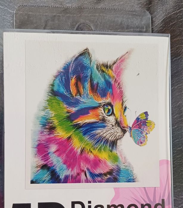 Wyklejanka diamentowa. Kotek.