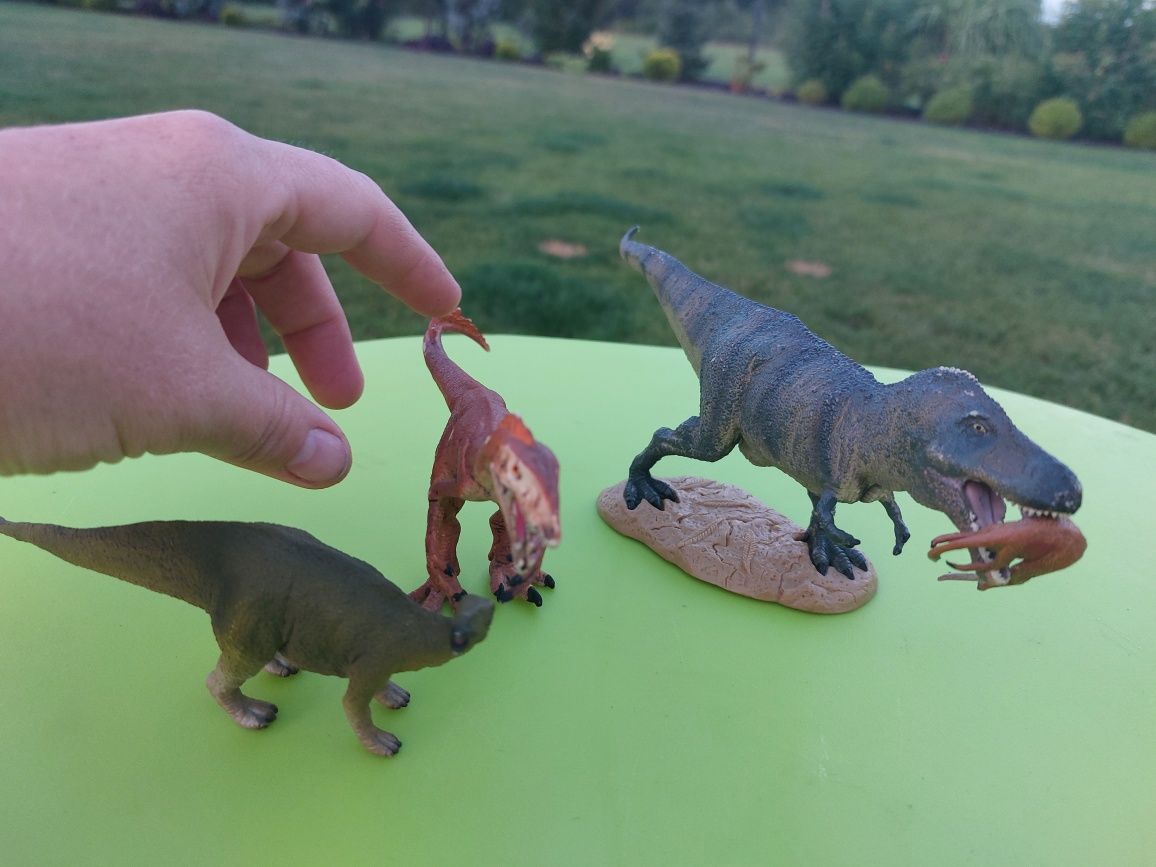 Zestaw dinozaurów schleich collecta tyranozaur edmontozaur troodon