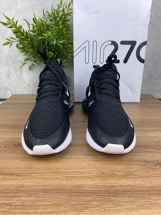Buty męskie Nike Air Max 270 r. 43 – dynamiczne sneakersy