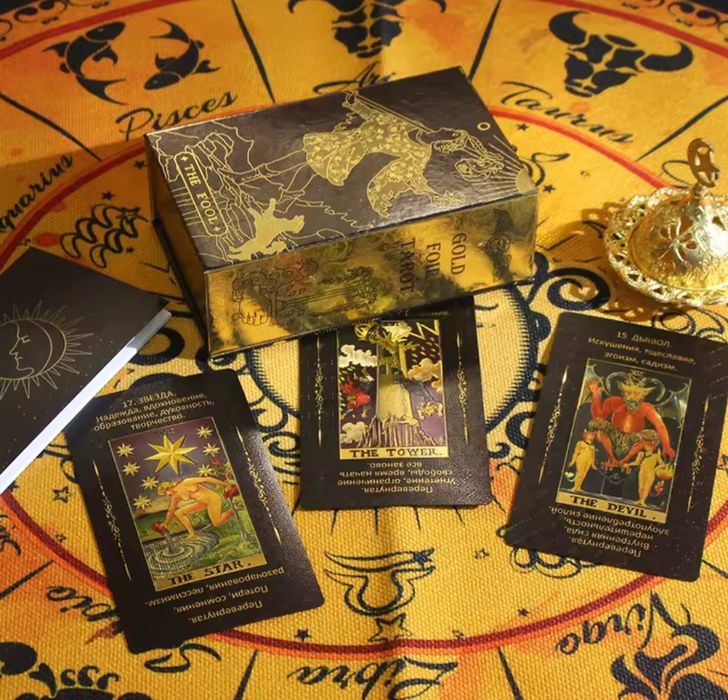 Карти Таро золоті Gold рос. мовою пластик в подарунк коробц навчальні
