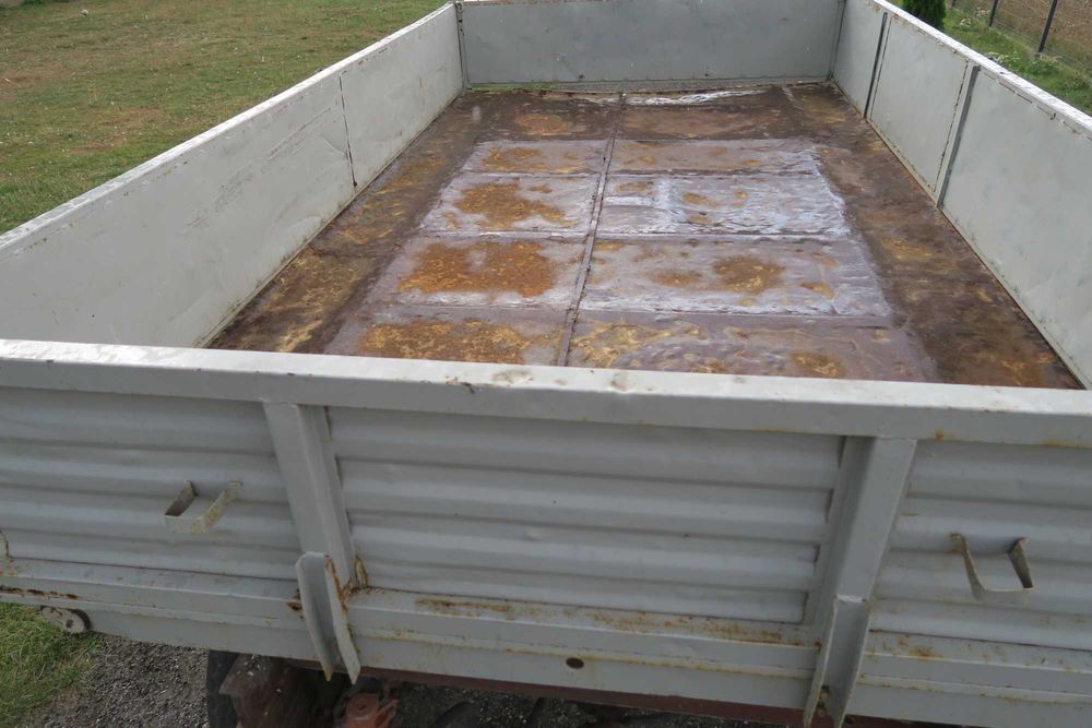 Przyczepa D7 wywrotka 3 strony