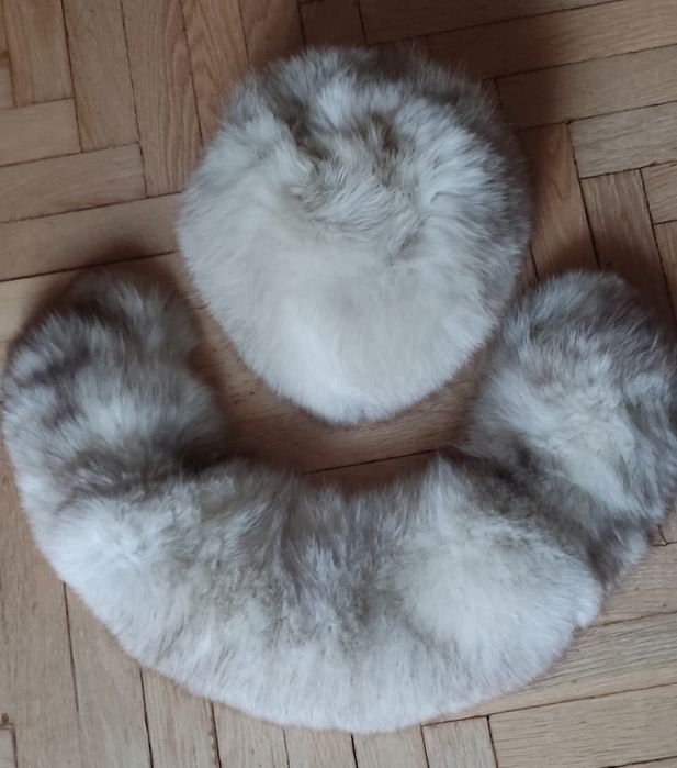 Czapka z kołnierzem
