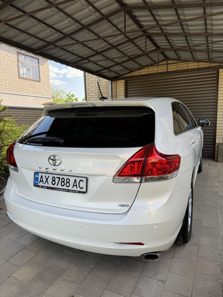 Продам авто Toyota Venza