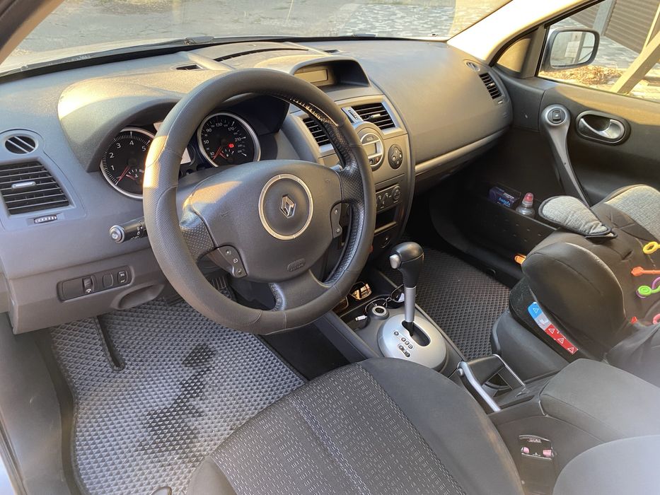 Renault Megane 2 1.6 AT