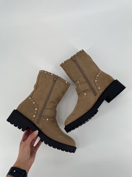 Botki kozaki na jesień zimę brązowe bezowe ze złota klamra 37 nowe