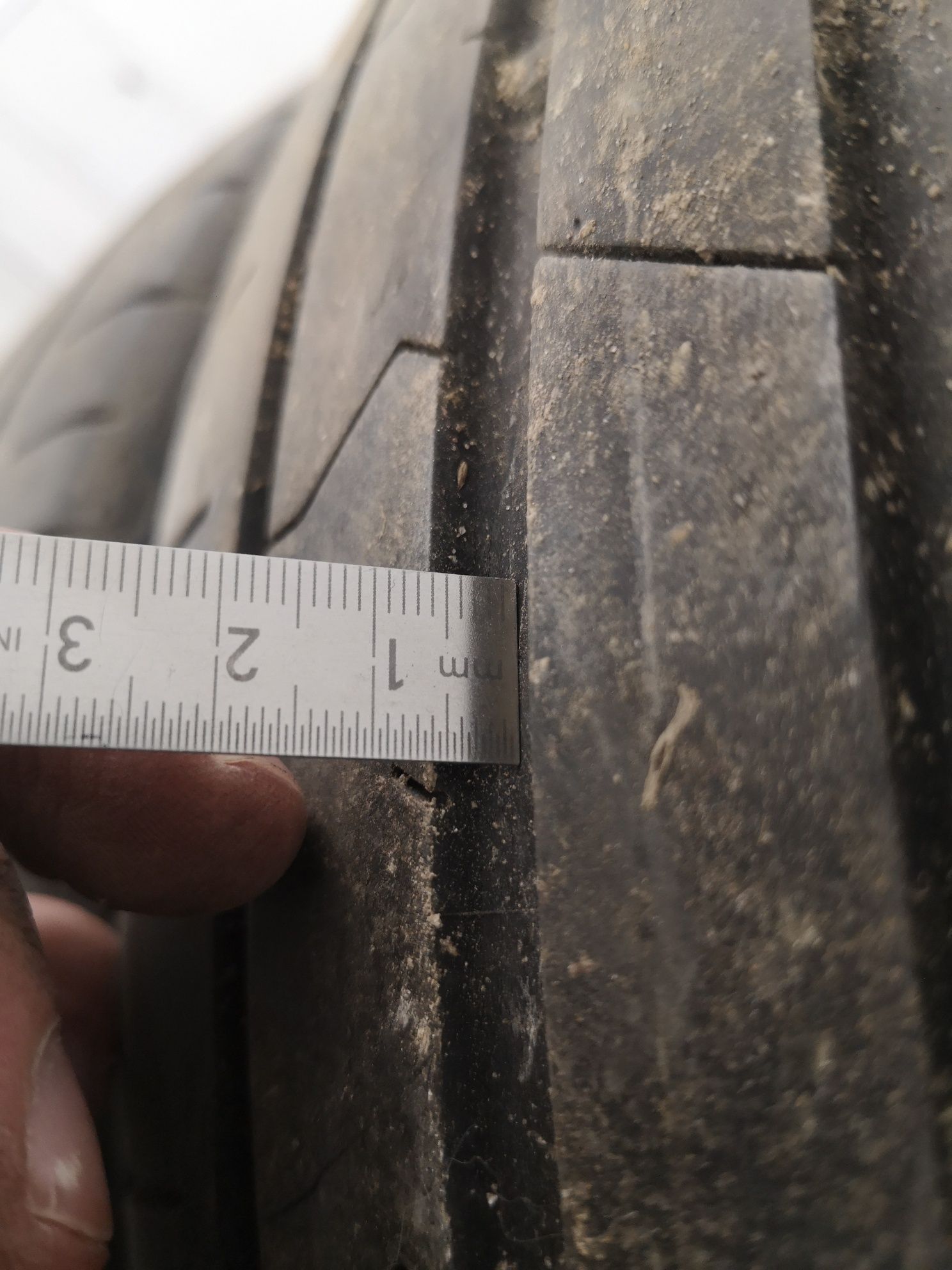 Hankook R16 x 205 x 55 - opony letnie