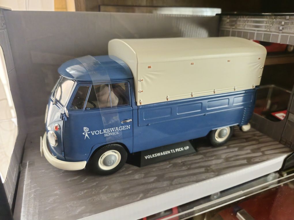 Model VW T1 doka, 1/18, Solido