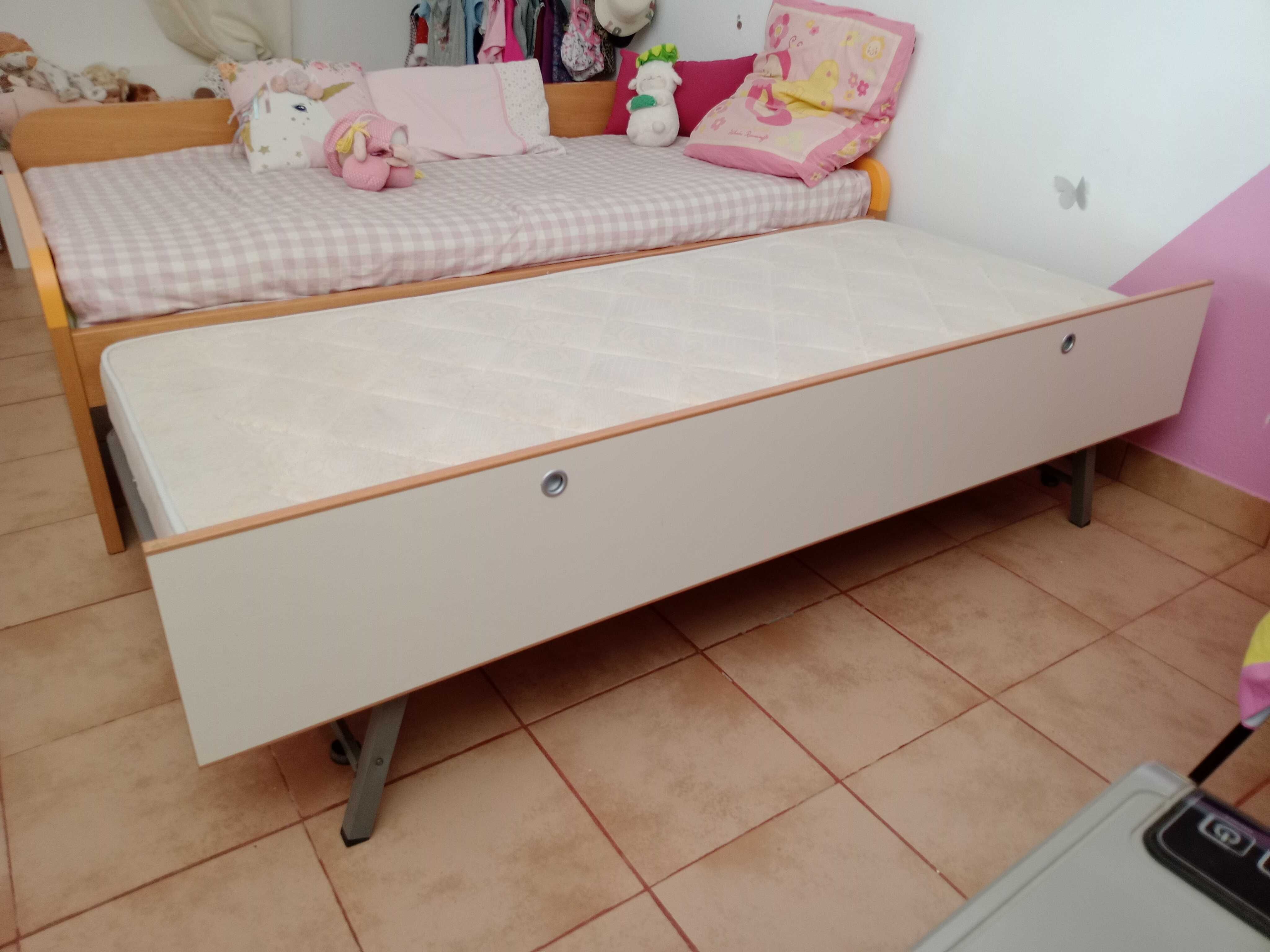 Camas - quarto - conjunto