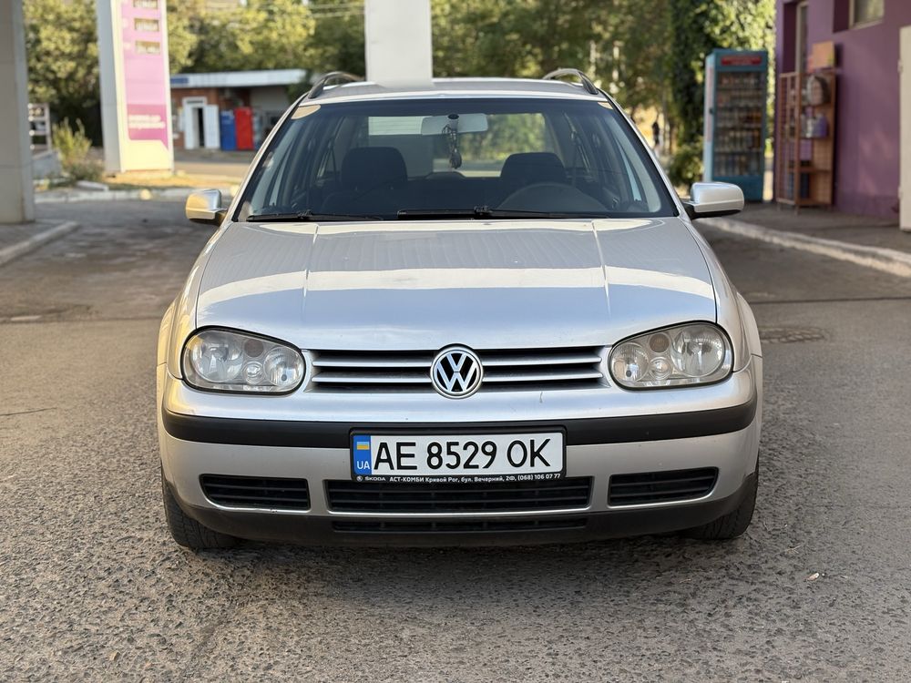 Volkswagen Golf 1.6 MPI ГБО