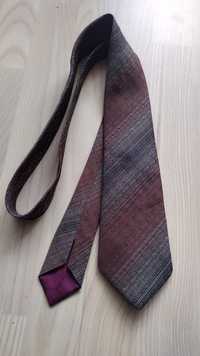 Oryginalny krawat retro