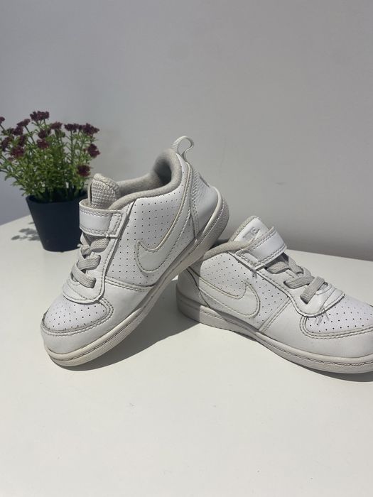 Adidaski Nike na rzep