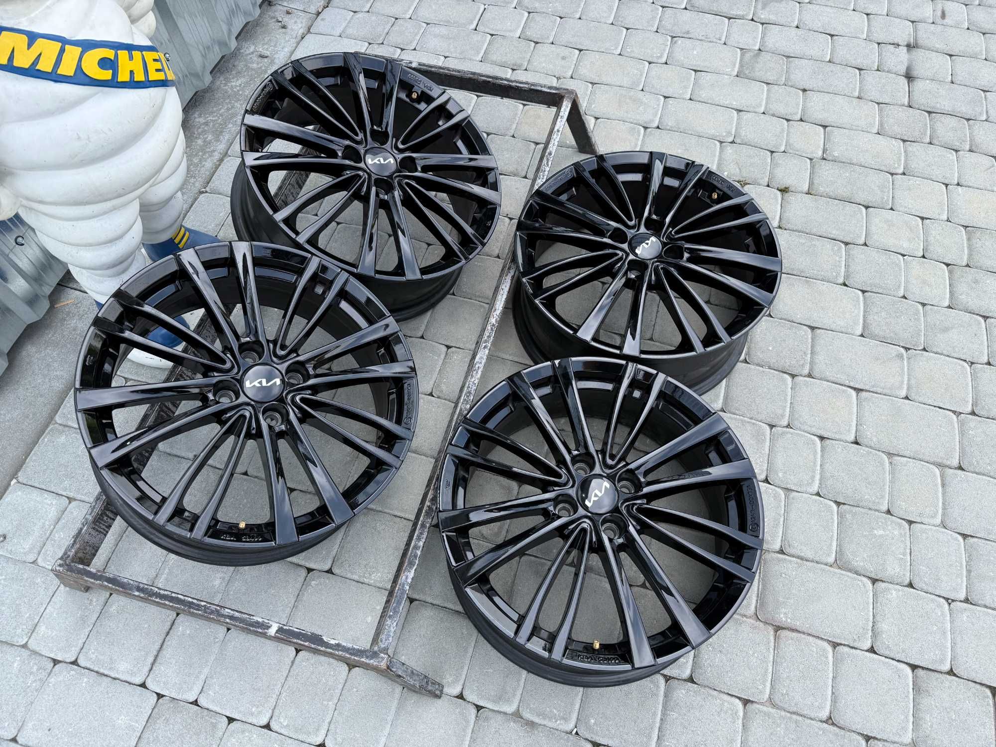 Диски Kia R17 4x100 6,5J ET49 KX Cross Rio X Stonic Mazda2 Hyundai i20