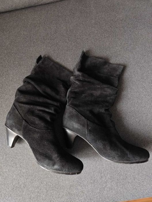 Жіночі черевики сапоги чоботи взуття зимове утеплення еврозима чорні