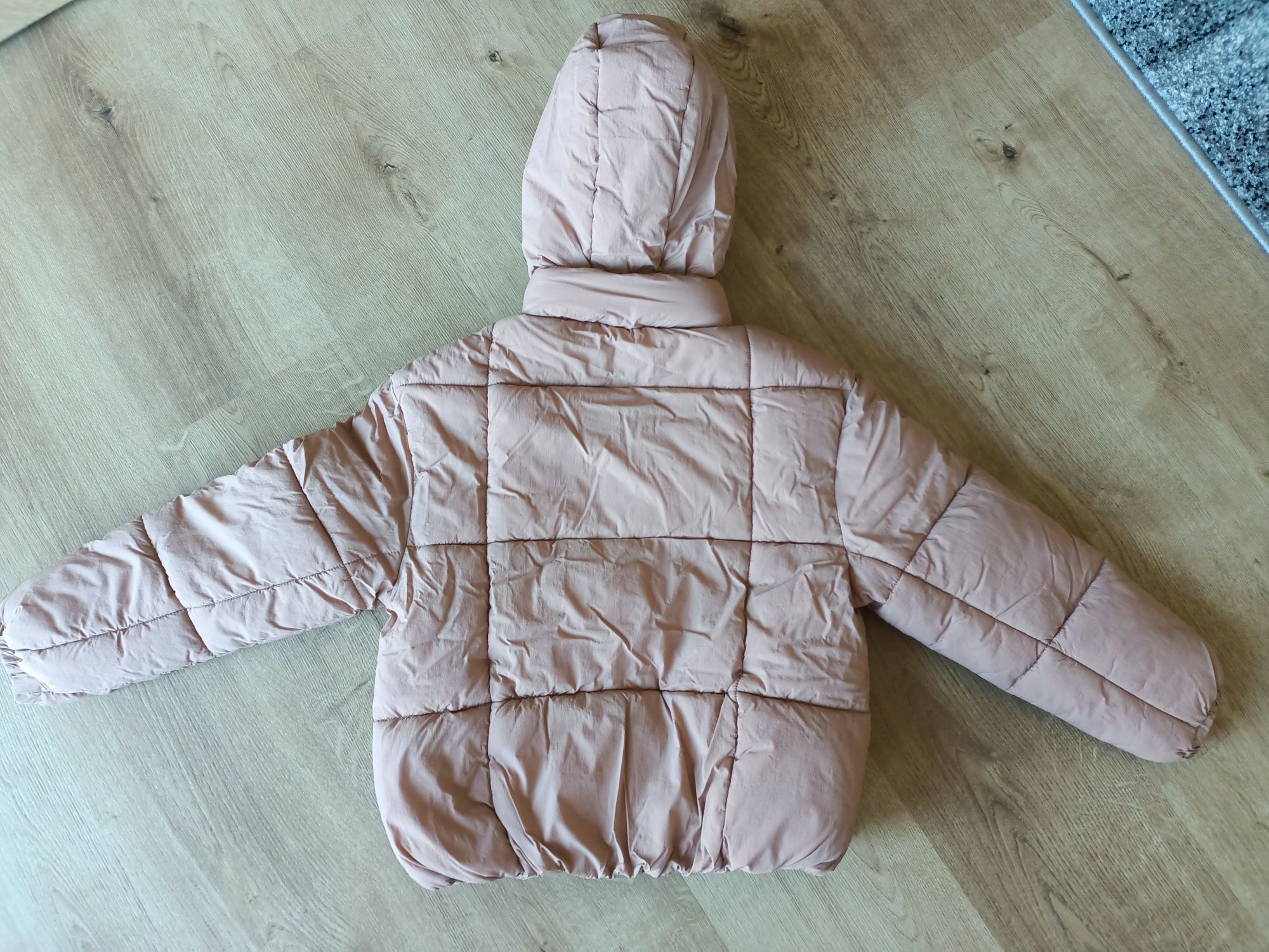 Kurtka zimowa firmy George Camel jak nowa. Rozmiar 128 134