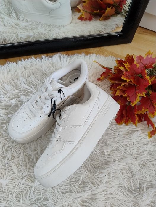 Nowe damskie białe sneakersy Pull&Bear roz 38