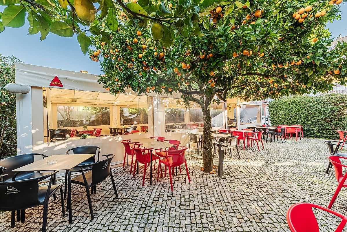Restaurante - Bar - Trespasse com cedência de quotas