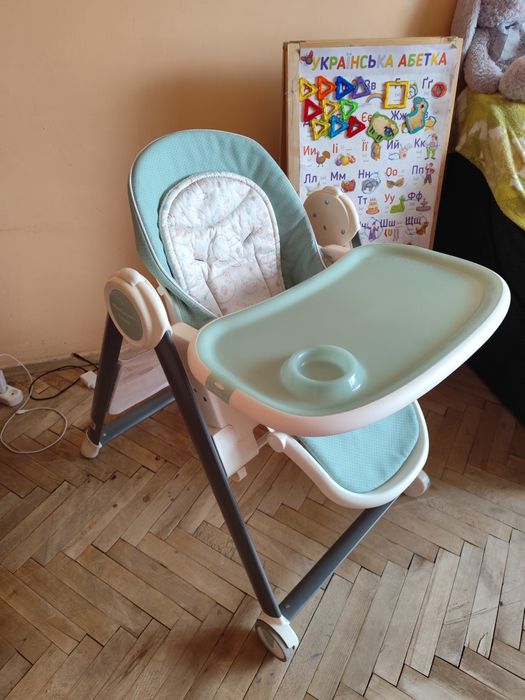 Стілець для годування mominlove toomsi
