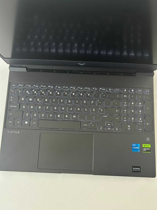 Portátil Gaming VICTUS HP - 15-fa0023np
