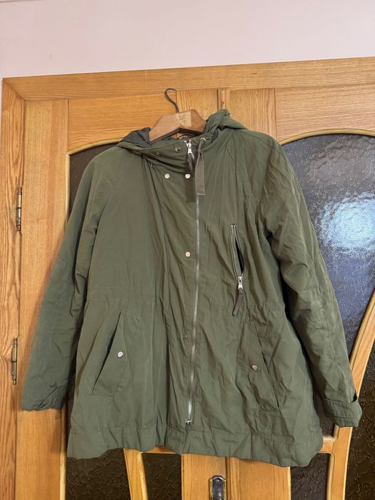 Жіноча курточка Zara