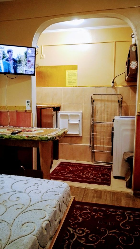 Посуточно Студия, 2 кровати, пр.Центральный 124а, Сити центр, докум