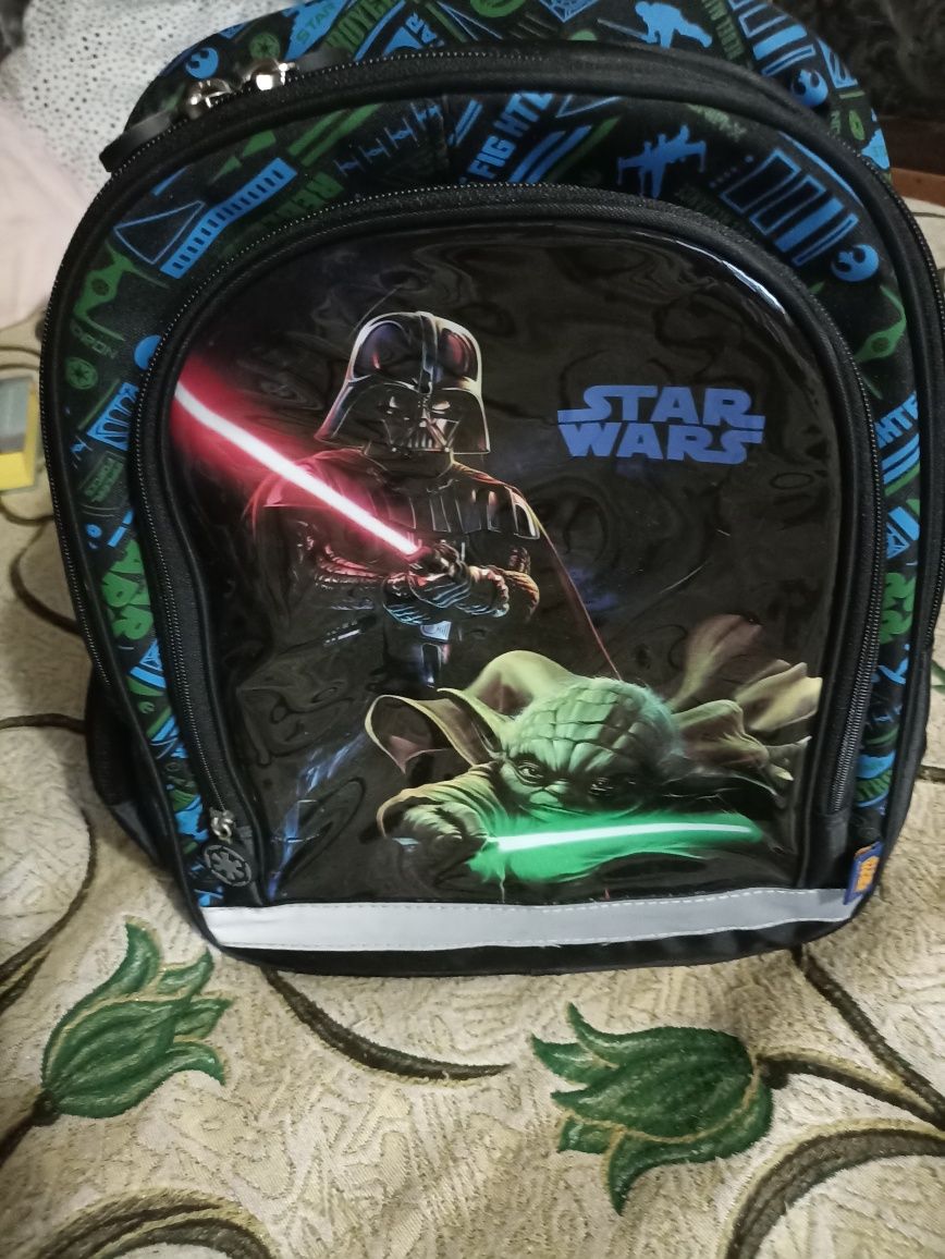 Рюкзак для школьника или для путешествий