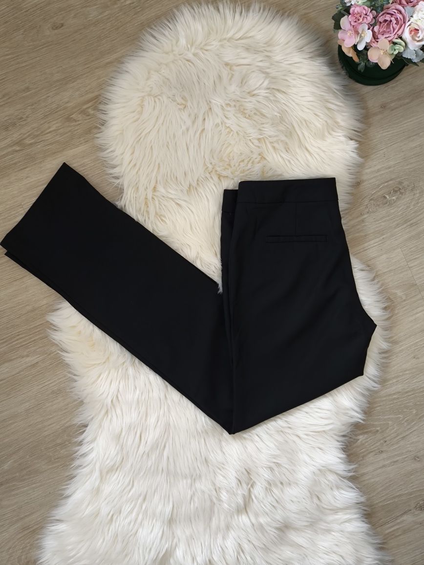 Massimo Dutti eleganckie czarne klasyczne spodnie M