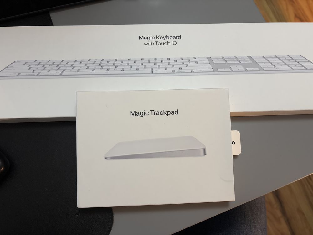 Apple Magic Keyboard Touch ID & Trackpad