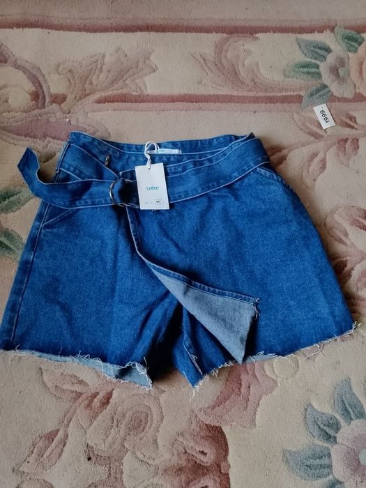 Продам дитячий одяг