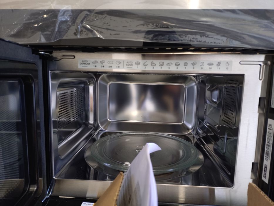 Нова вбудована мікрохвильова піч Whirlpool MF200G