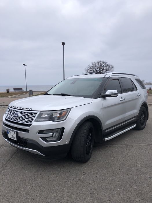 Ford Explorer Platinum