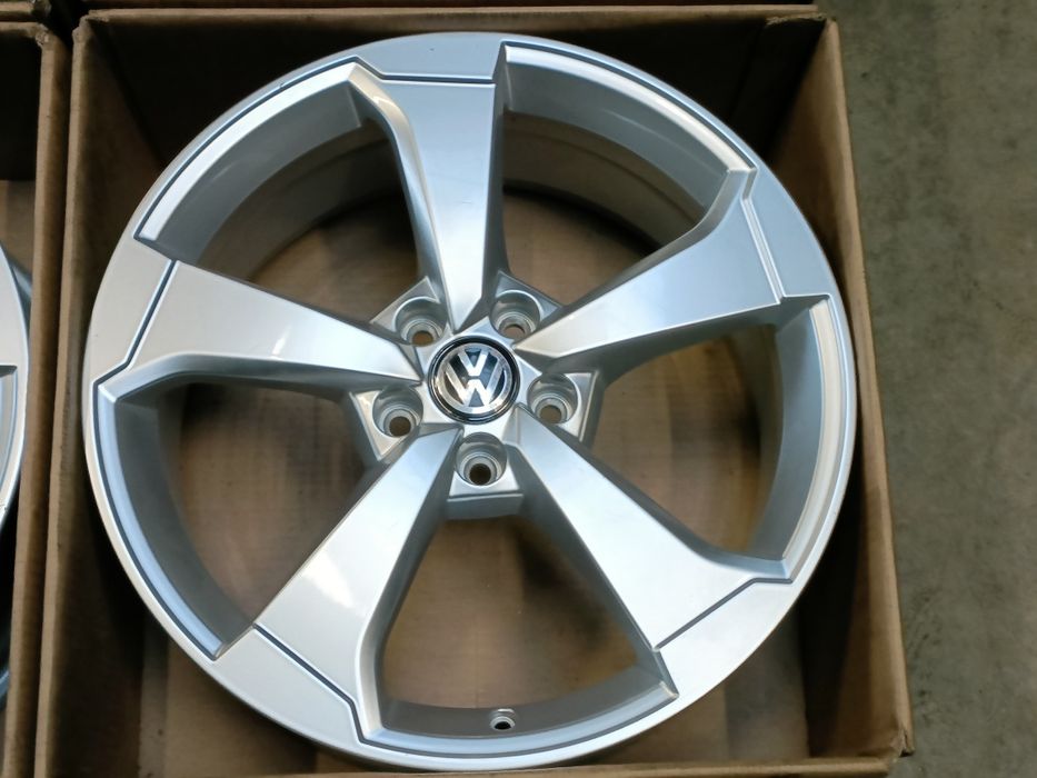 Alufelgi Felgi VW 19 cali 5x112 Golf Jetta Caddy T-Roc