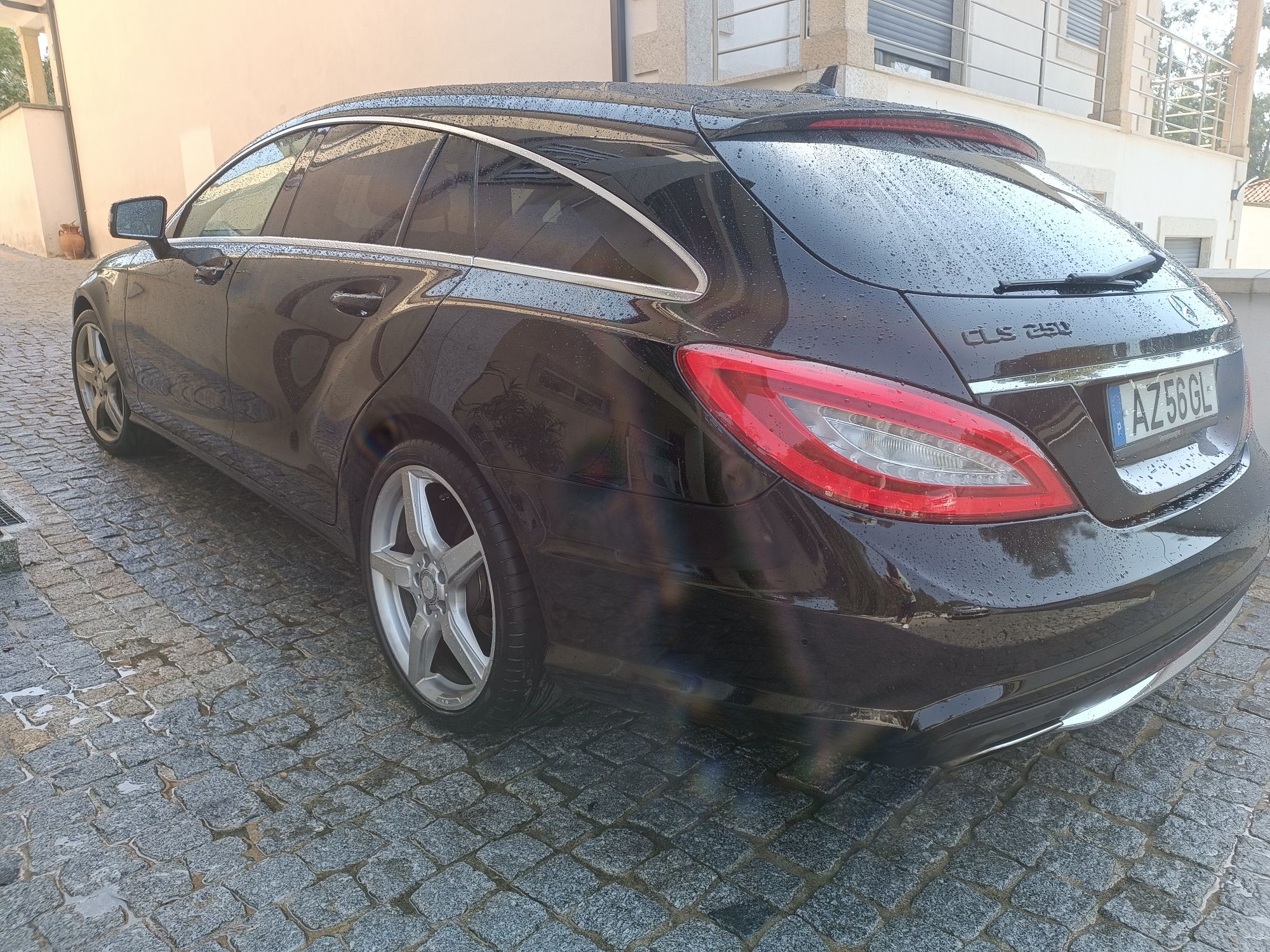 Mercedes cls shooting brake 250 cdi 204cv