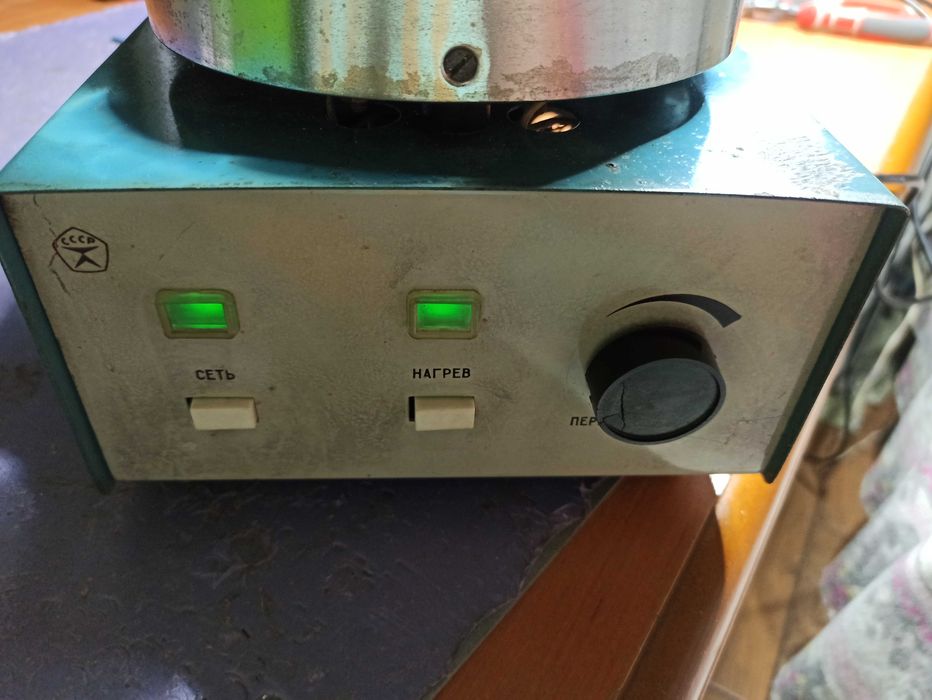 Магнитная мешалка с подогревом