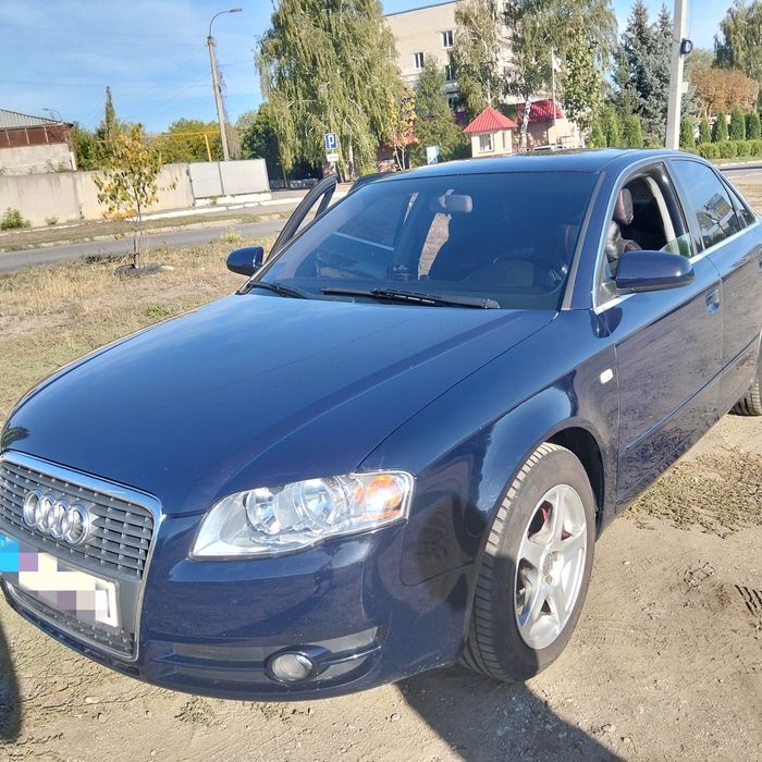 Ауди А4 Б7   1.6