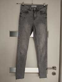 Nowe jeansy r.36