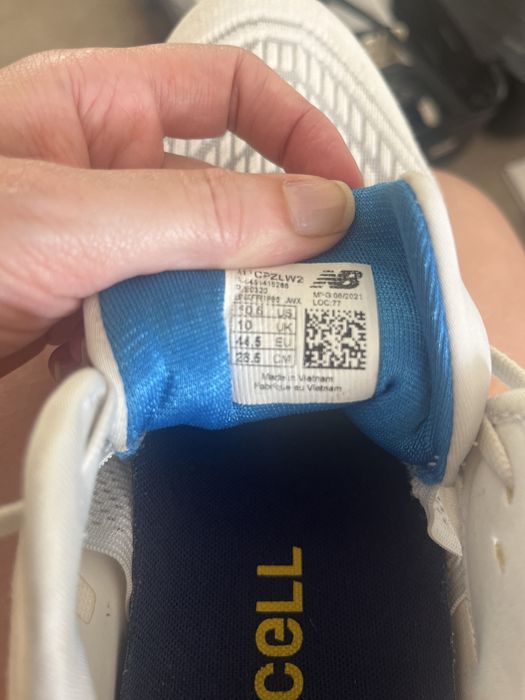 Кросівки New balance fuel cell