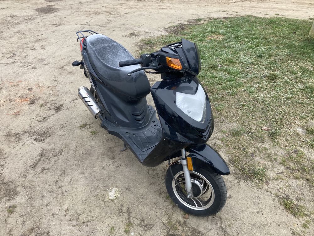 Russel 50 4t Chińczyk linka gazu czasza lampa silnik części