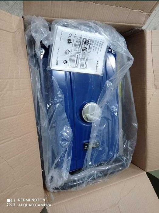 Бензиновий генератор