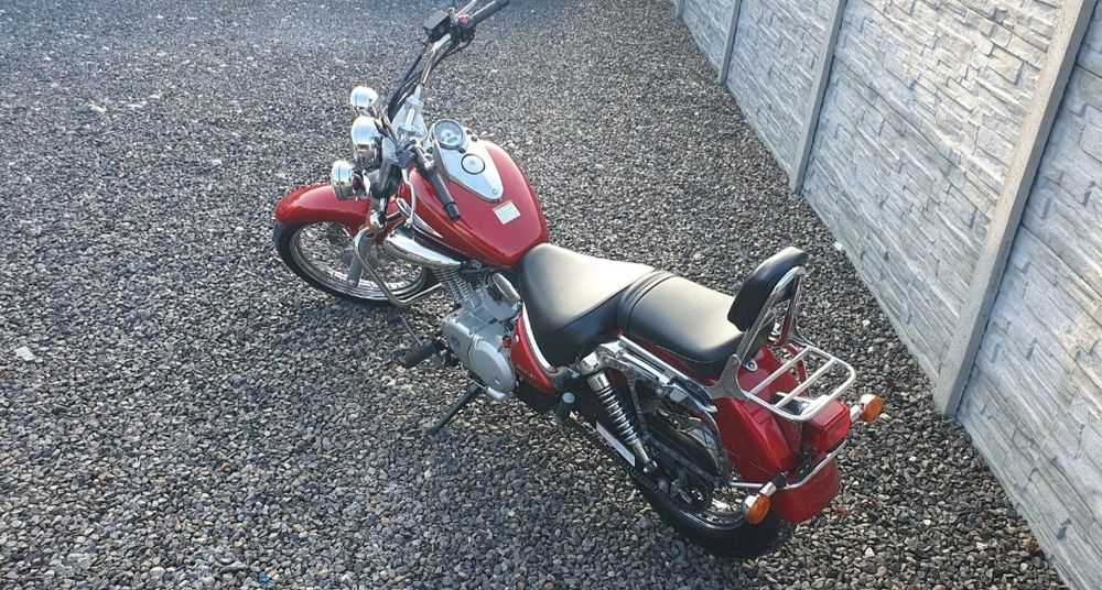 Suzuki Intruder 125 VL
