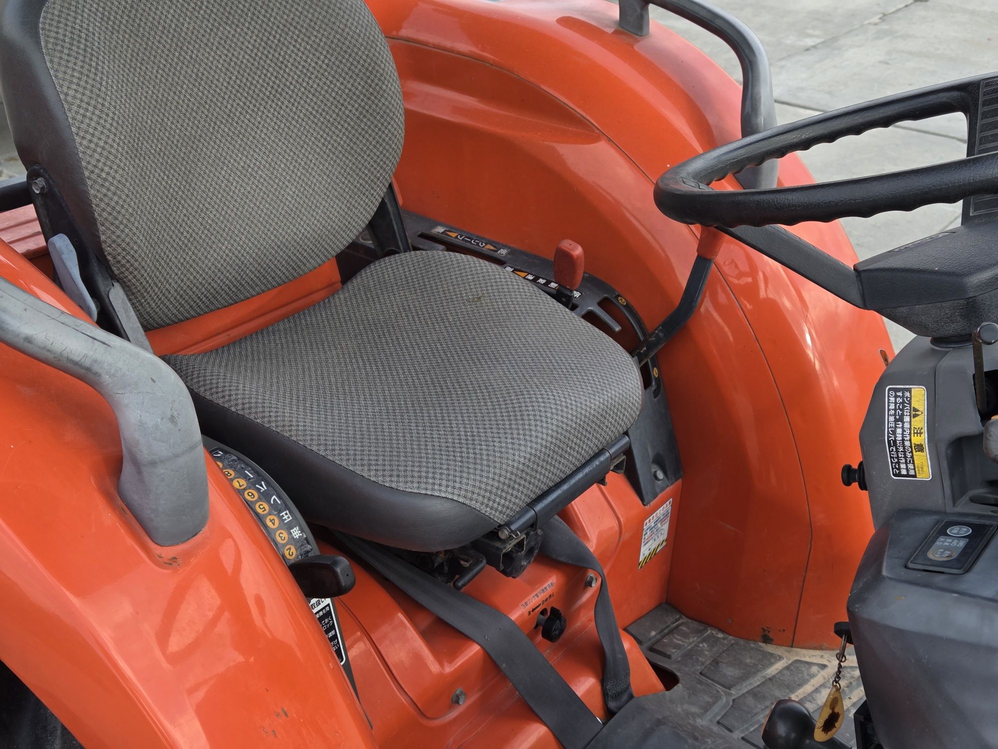 Traktorek japoński Kubota KL34 Hi- Speed 34KM szybką skrzynia