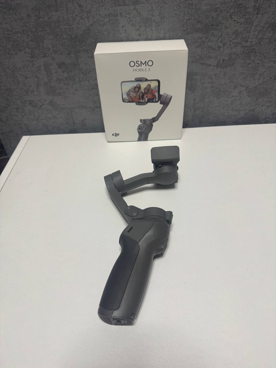 Стабилизатор для телефона dji osmo mobile 3