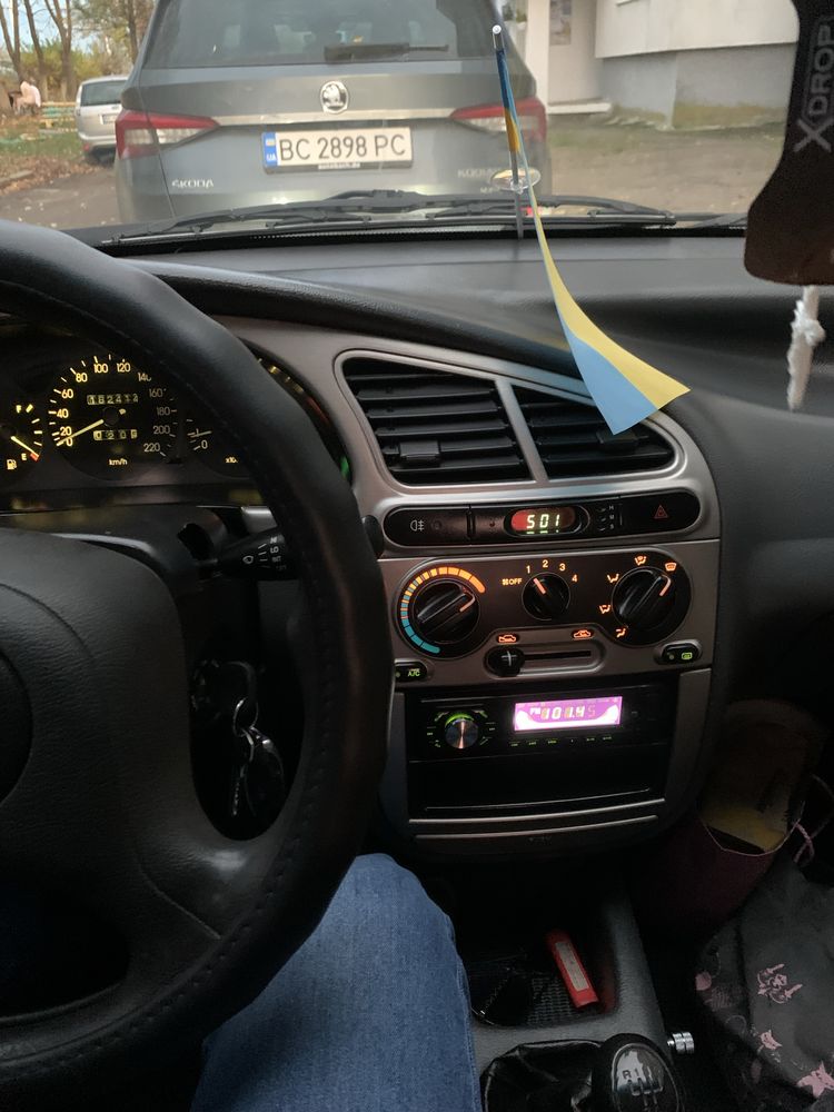 Daewoo lanos 1.5 з тахометром