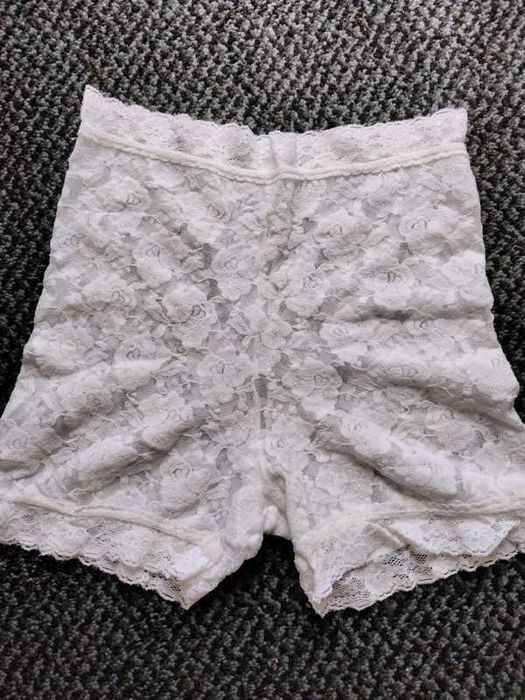 Biała koronkowa bielizna damska rozm M