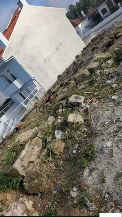 Terreno 3 Frentes,junto ao campo do Gulpilhares,Optima exposição Solar