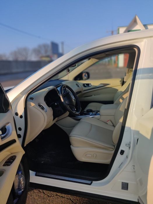 Продам infiniti QX60 2020р