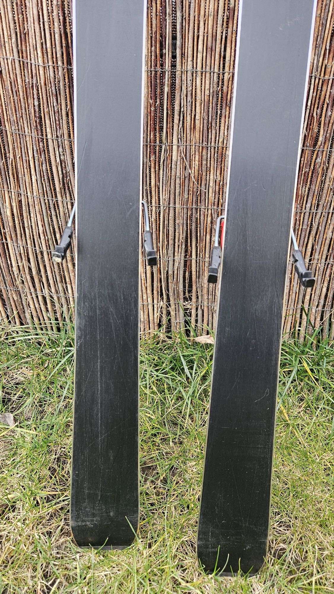 Narty Atomic Redster JX 140