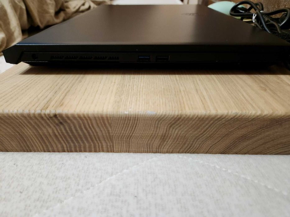 Ноутбук MSI Katana GF76 11UE /RTX 3060 /i7 11800h /16gb /Экран 17.3