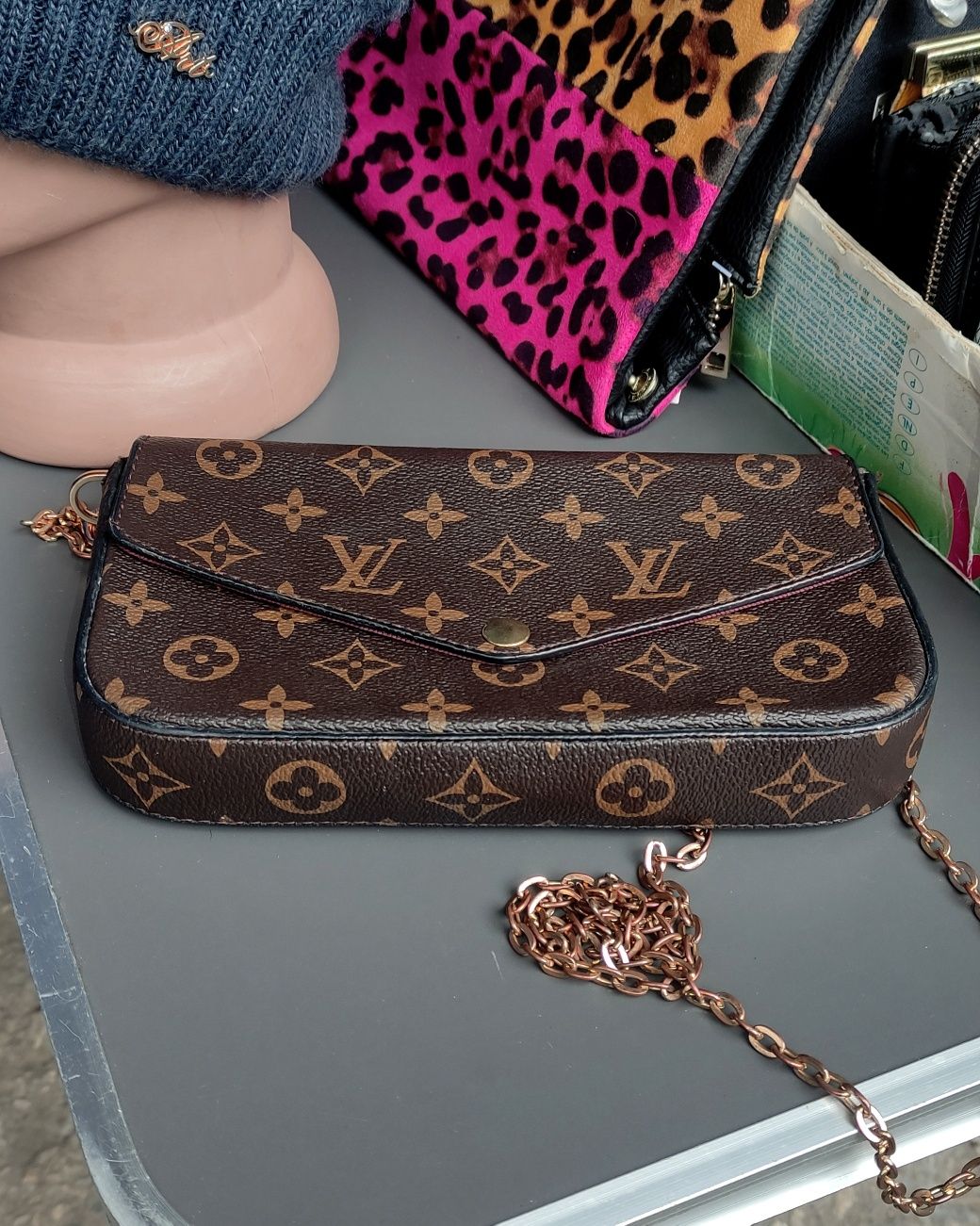 Сумка Louise Vuitton